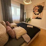 - 3-zimmer An Der Balduinbruecke Lägenhet *