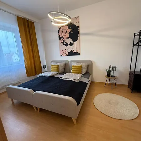 - 3-zimmer An Der Balduinbruecke 科布倫茨