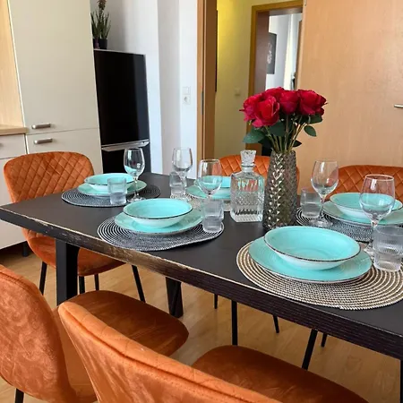 - 3-zimmer An Der Balduinbruecke Appartement